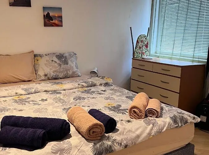 Lili Daire Yukarı Cuma